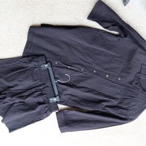 Medium two piece black shorts set